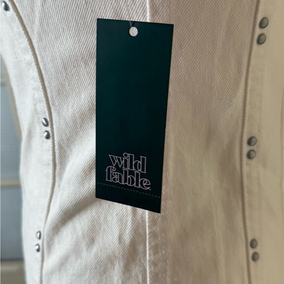 White Strapless Flared Dress - Picture 6 of 6